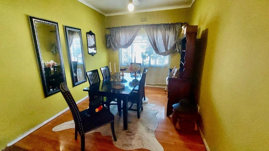 3 Bedroom Property for Sale in De Kuilen Western Cape